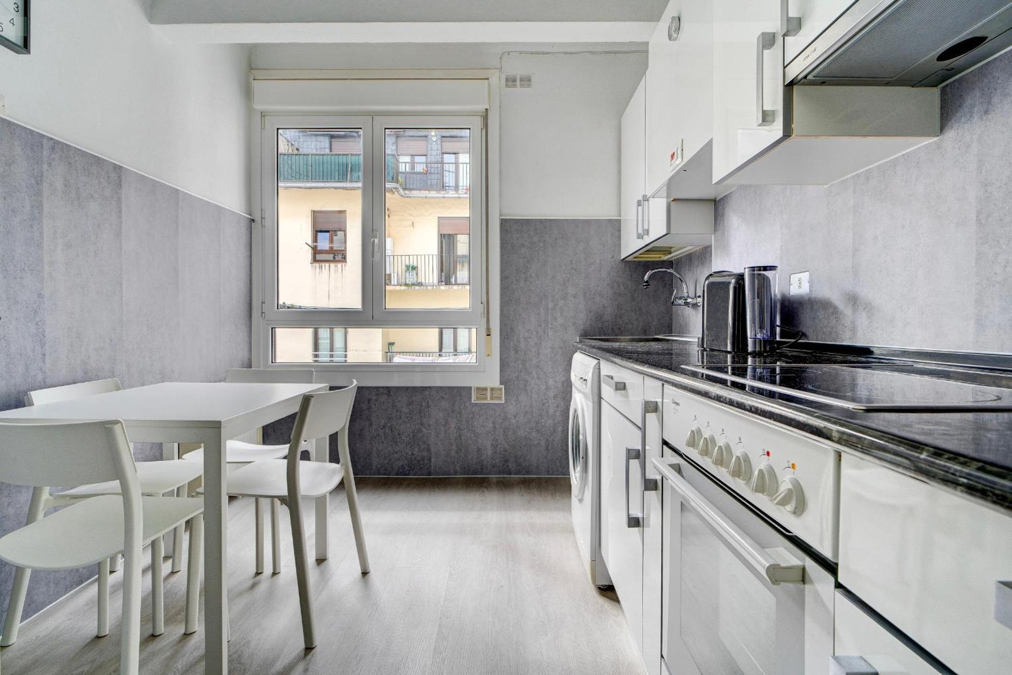 Apartamento Coqueto En Gros San Sebastián Kültér fotó